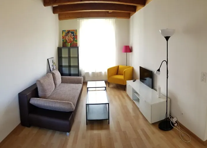 Lejlighed Hsh Weber - 2 Bedroom With Office, Salon And Kitchen In By Hsh Serviced