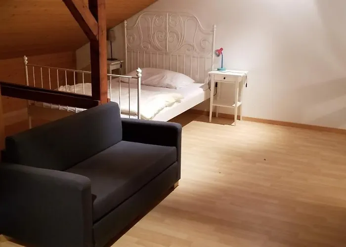 Hsh Weber - 2 Bedroom With Office, Salon And Kitchen In By Hsh Serviced Bern