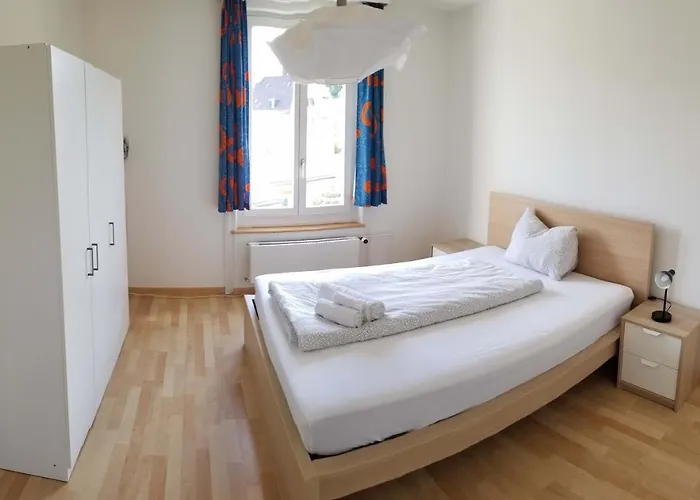 Hsh Weber - 2 Bedroom With Office, Salon And Kitchen In By Hsh Serviced Lejlighed